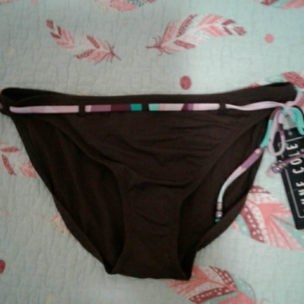 Bikini bottoms